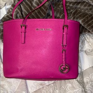 Gorgeous Magenta Micheal Kors purse.